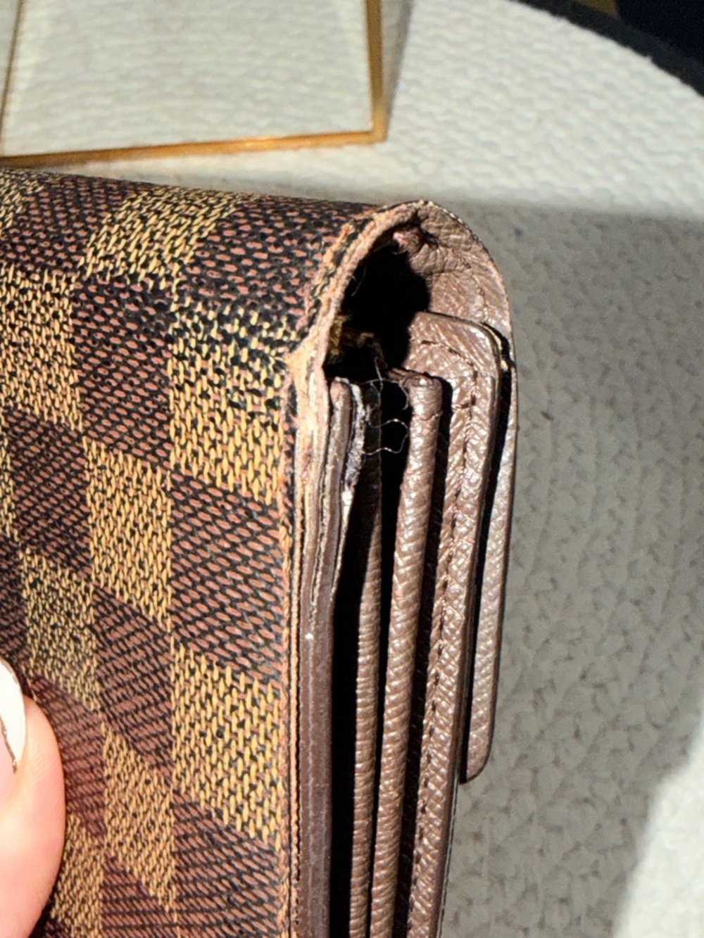 LV Damier Ebene Sarah Wallet, Bag Strap, Stellar Times EDP, Dust Bag✨ & COA!! - Picture 6 of 17